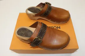 LOUIS VUITTON COTTAGE CLOG MULE COGNAC - EU 41 US 11